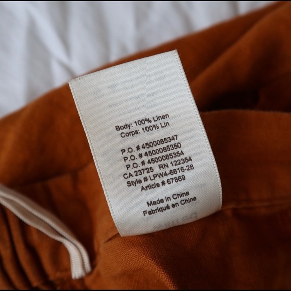 Aritzia Wilfred 100% Linen High Waisted Shorts - Picture 5 of 6